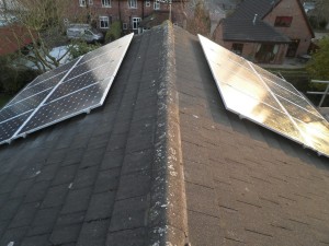 !6 x Hyundai 245W solar panels on east and west sides of roof