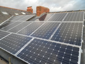 16 x Hyundai 245W solar panels